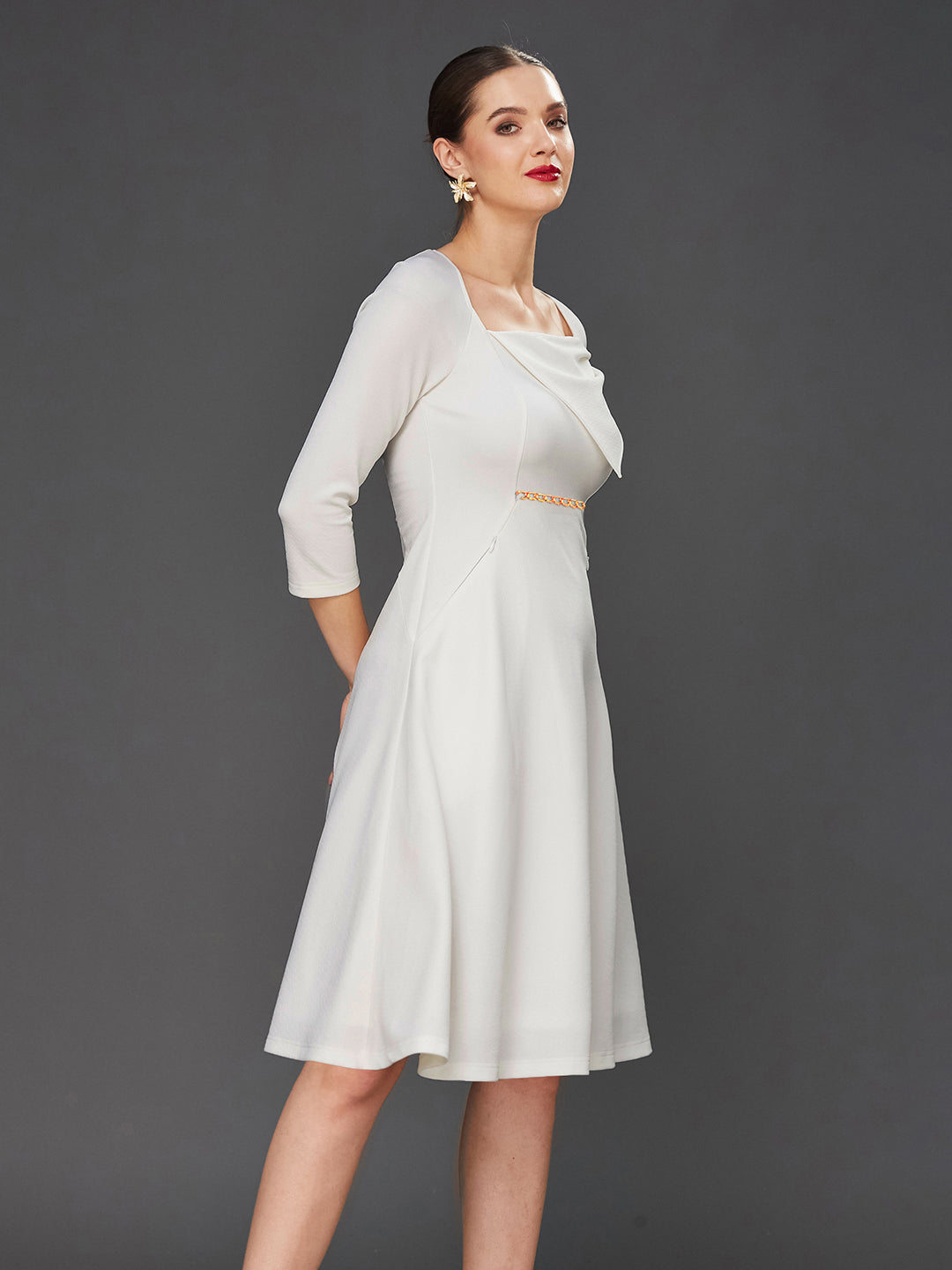Women's Off White Solid Square Neck Raglan Sleeves Side Pocketed Polyester Fit and Flare Knee-Length Dress