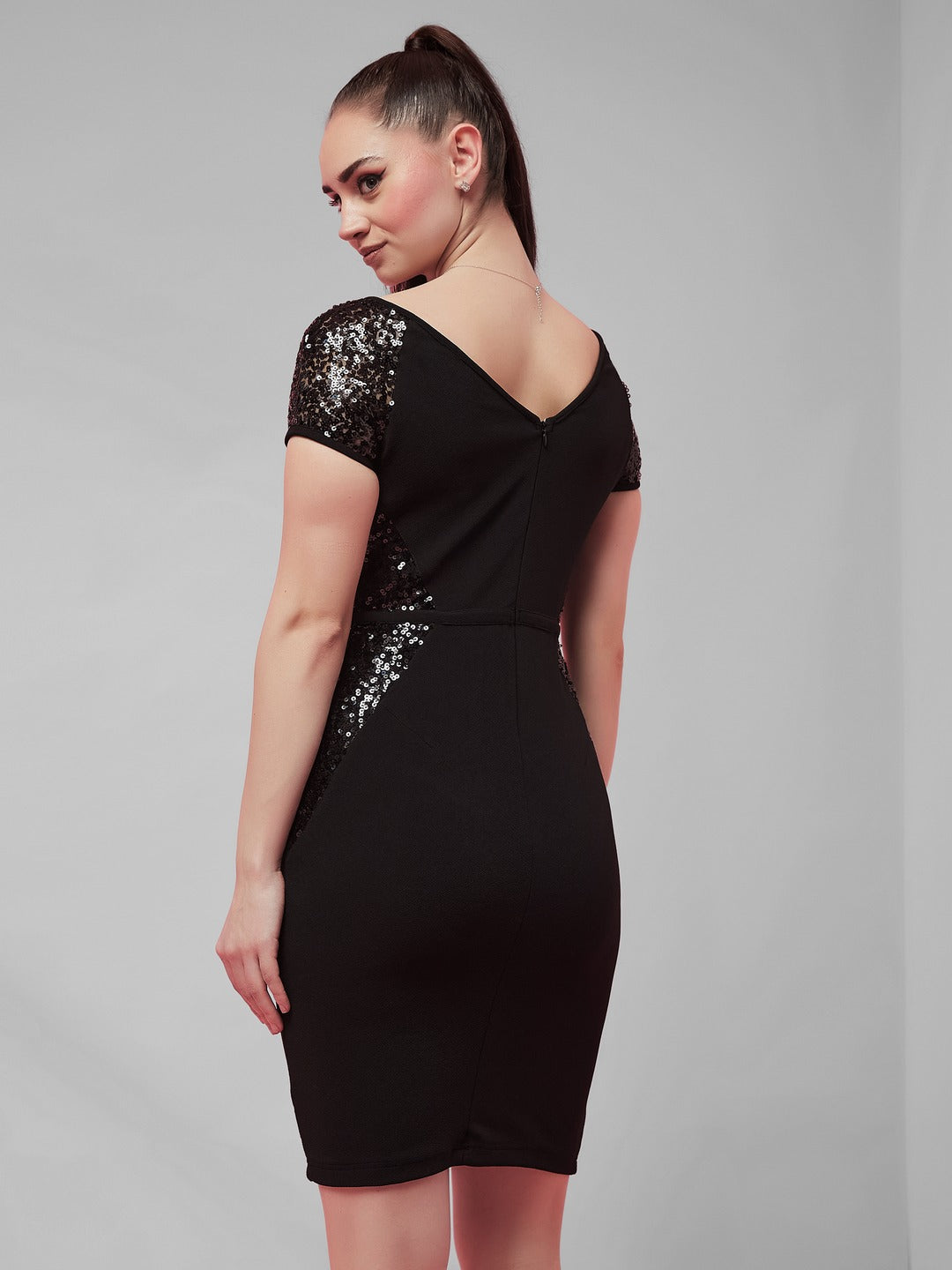 Black Round Neck Raglan sleeves Solid Bodycon Mini Dress for Women