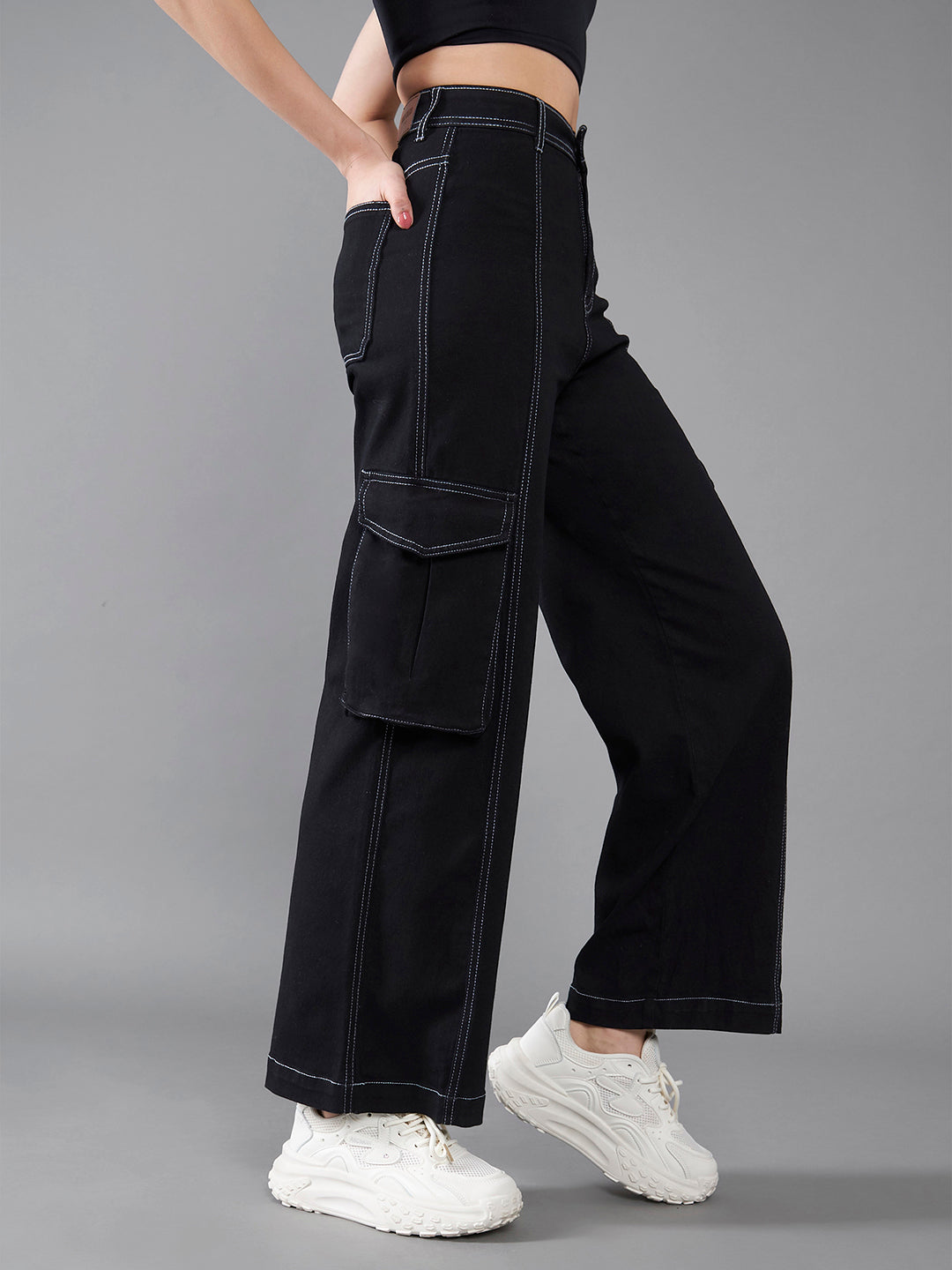Women's Black Wide-Leg High-Rise Clean-Look Regular-Length Stretchable Patch-Pocketed Denim Jeans