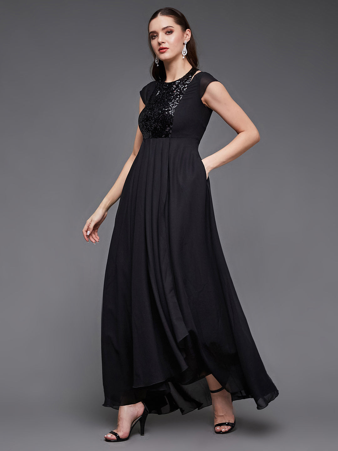 Women's Black Halter-Neck Cap-Sleeve Solid Pleated Embellished Georgette Maxi Dress