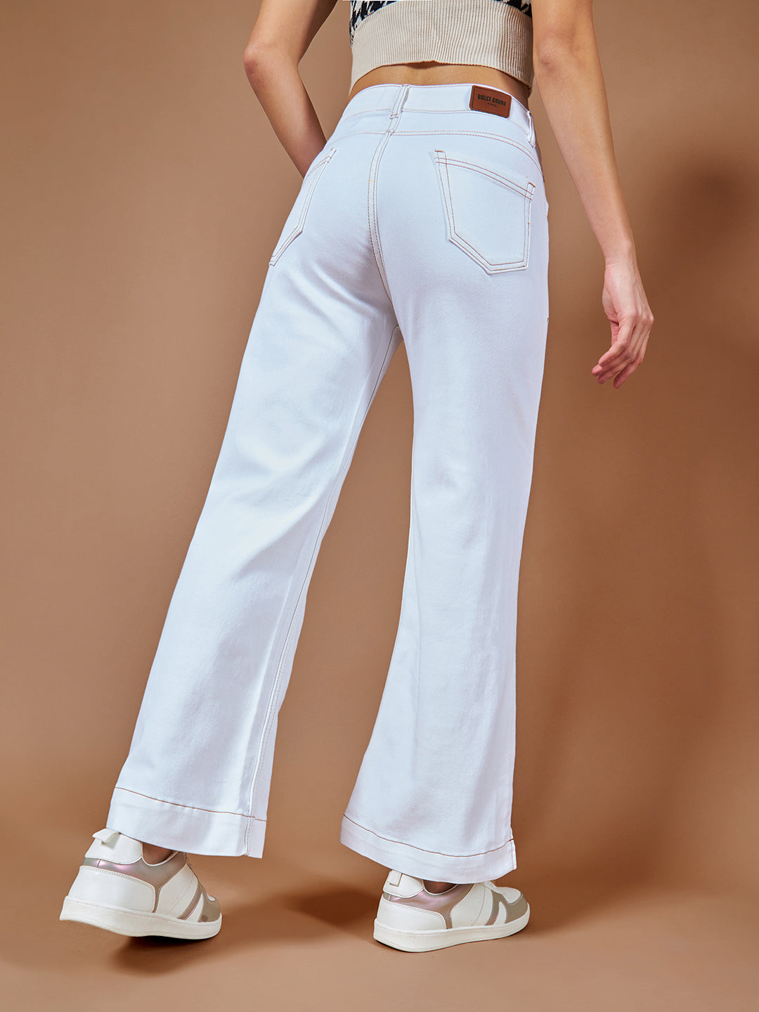 Women's White Flared Mid Rise Clean Look Ankle length Stretchable Denim Jeans