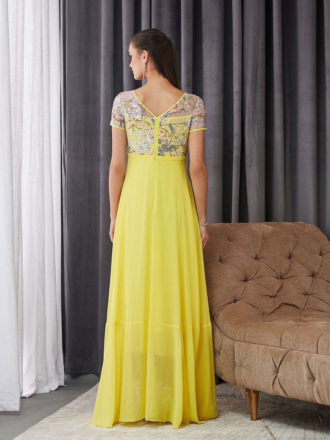 Women's Multicolored-Base-Yellow Round Neck Short Sleeve Floral Layered Georgette Midi Dress