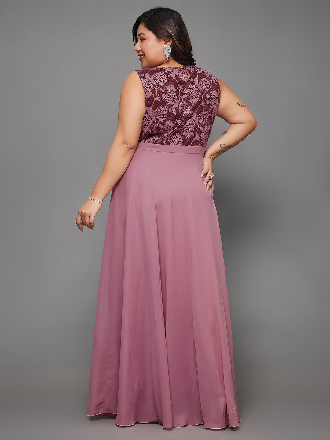 Lavender Sleeveless Fit and Flare Lace Dress for Women