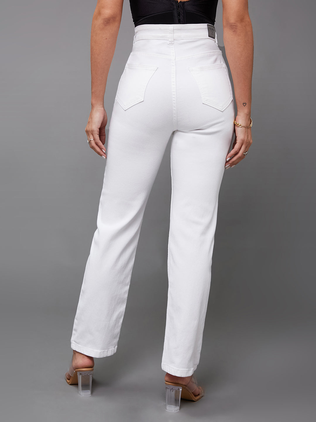 24/7 Comfort White Straight-Fit High-Rise Denim Jeans for Women