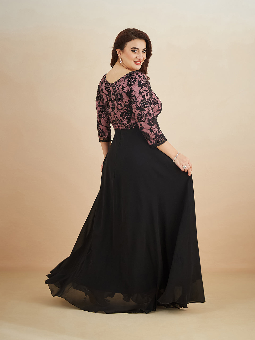 Black And Lavender Sweet heart neck 3/4 Sleeve Self Design Fit & Flare Maxi Dress for Women