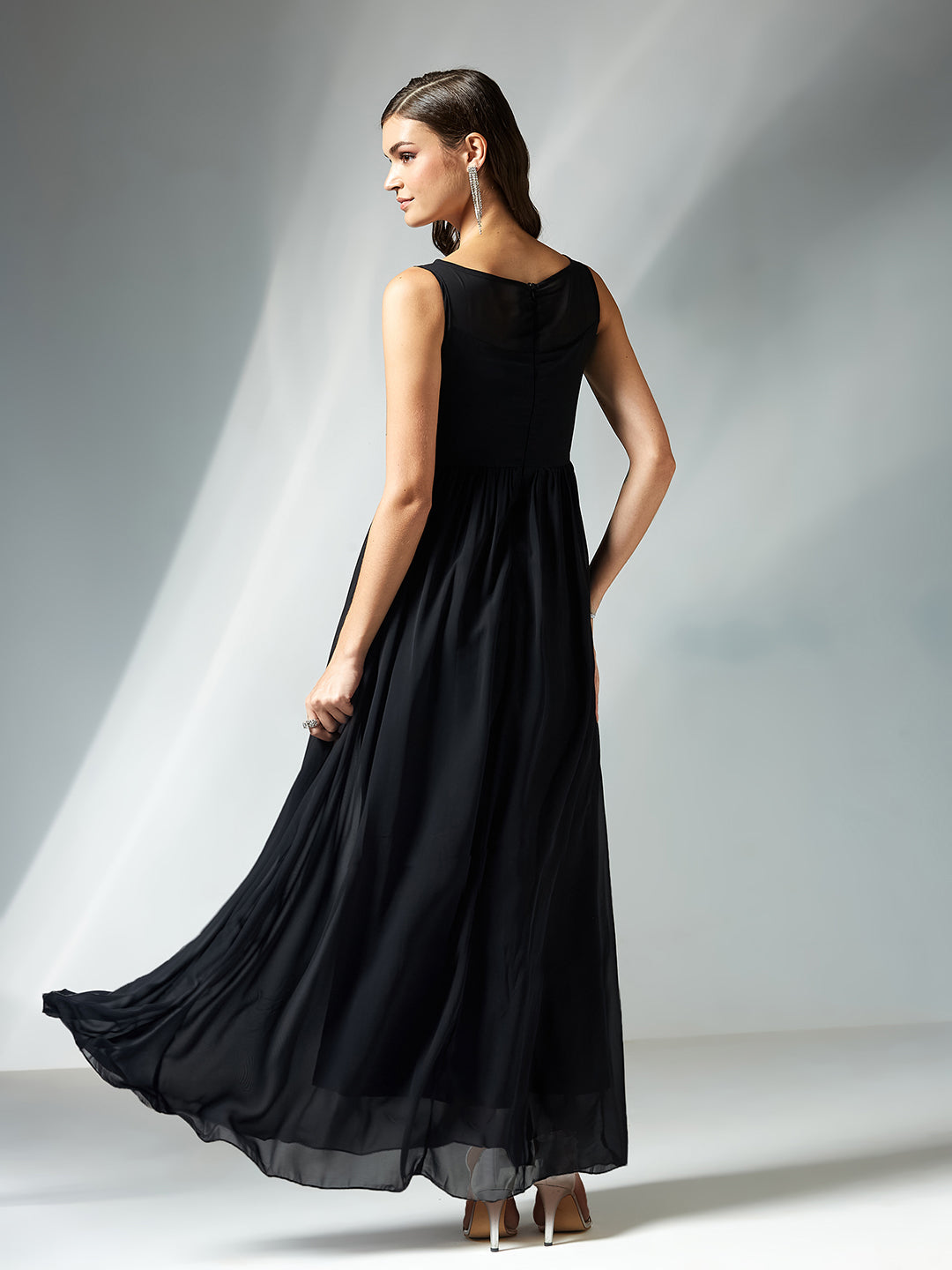 Women's Black Boat Neck Sleeveless Solid Embellished Maxi Dress