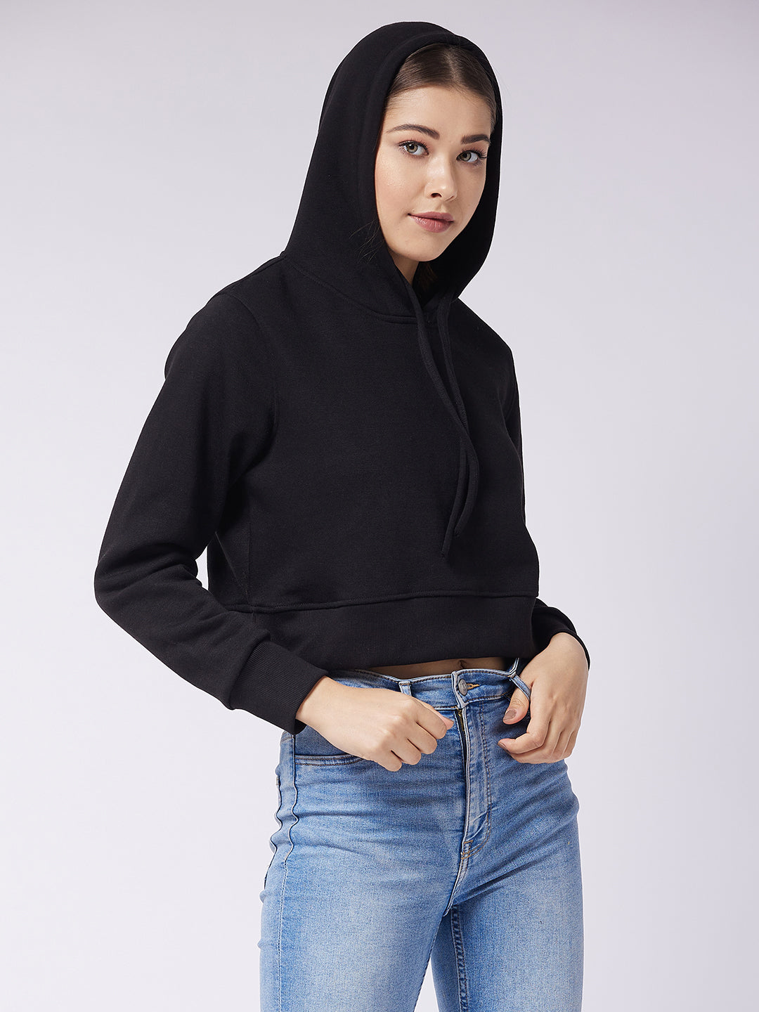 Women's Black Round Neck Full Sleeve Solid Crop Sweatshirt