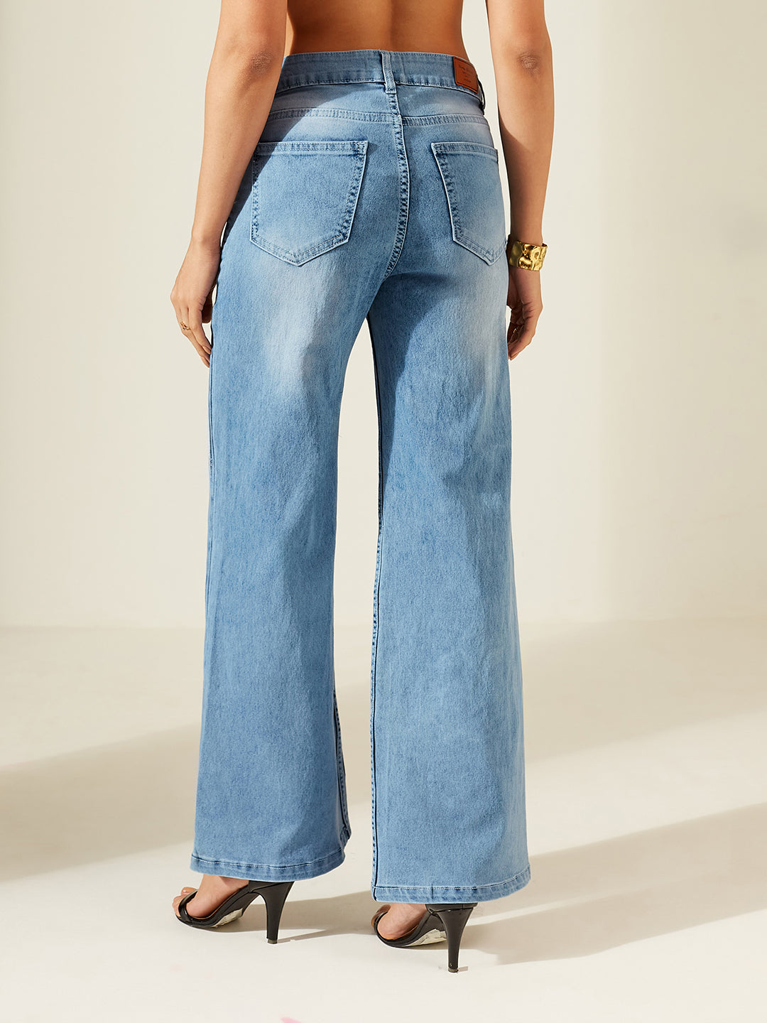 CHASEshape™ Hand-Painted Light-Shaping Wide-Leg High-Rise Light-Blue Denim Jeans