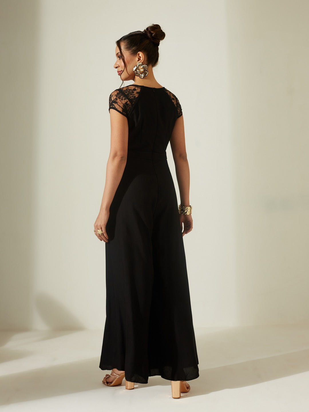 Black Sweetheart Neck Raglan Sleeve Floral Lace Overlaid Viscose-Rayon Regular Length Jumpsuit for Women
