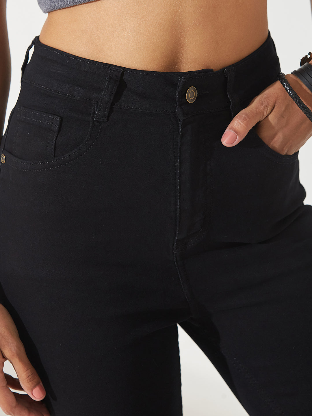 Women's Black Skinny High-Rise Stretchable Denim Jeans