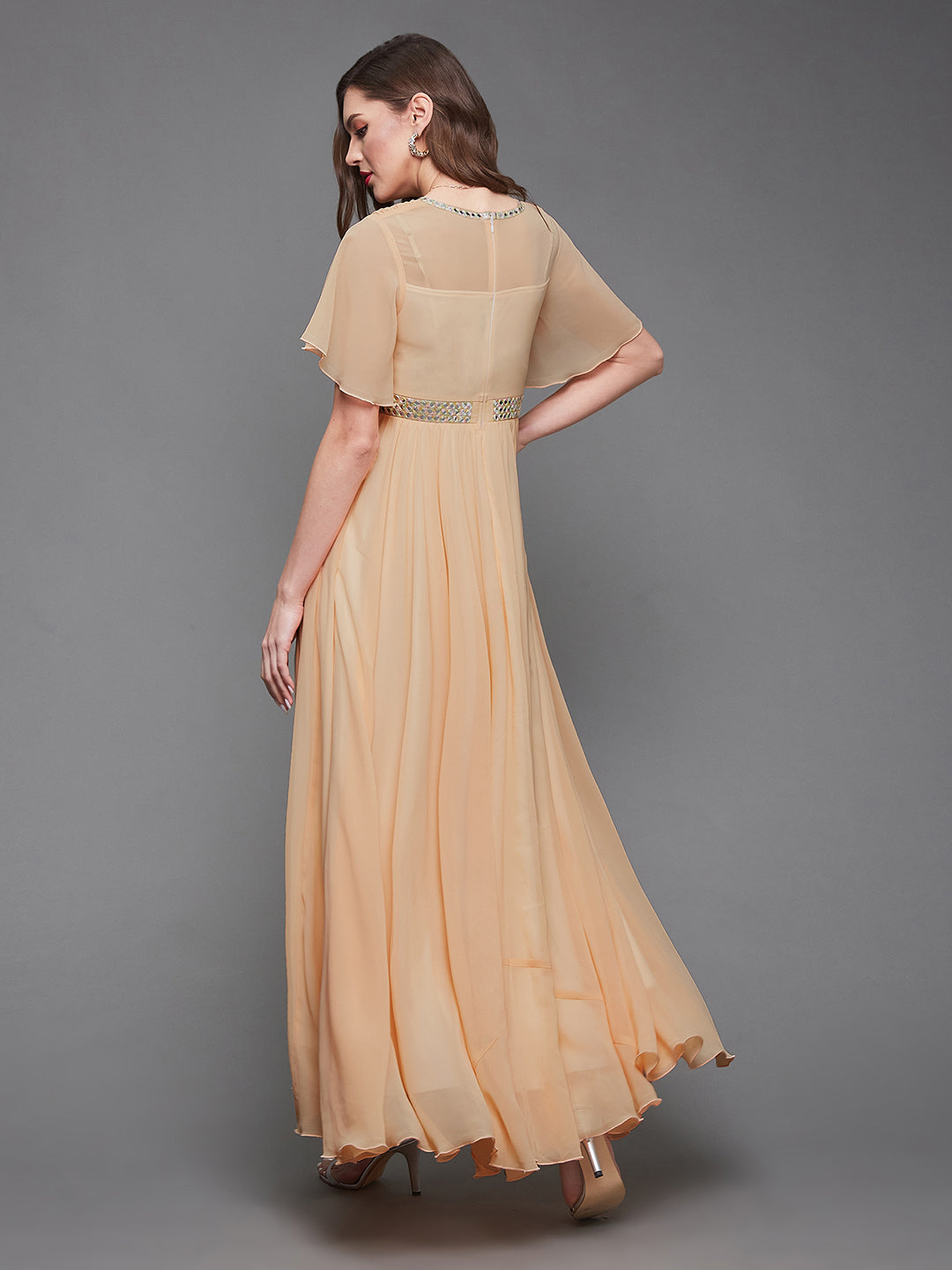 Women's Peach V-Neck Flared Georgette Solid Fit & Flare Maxi Dress