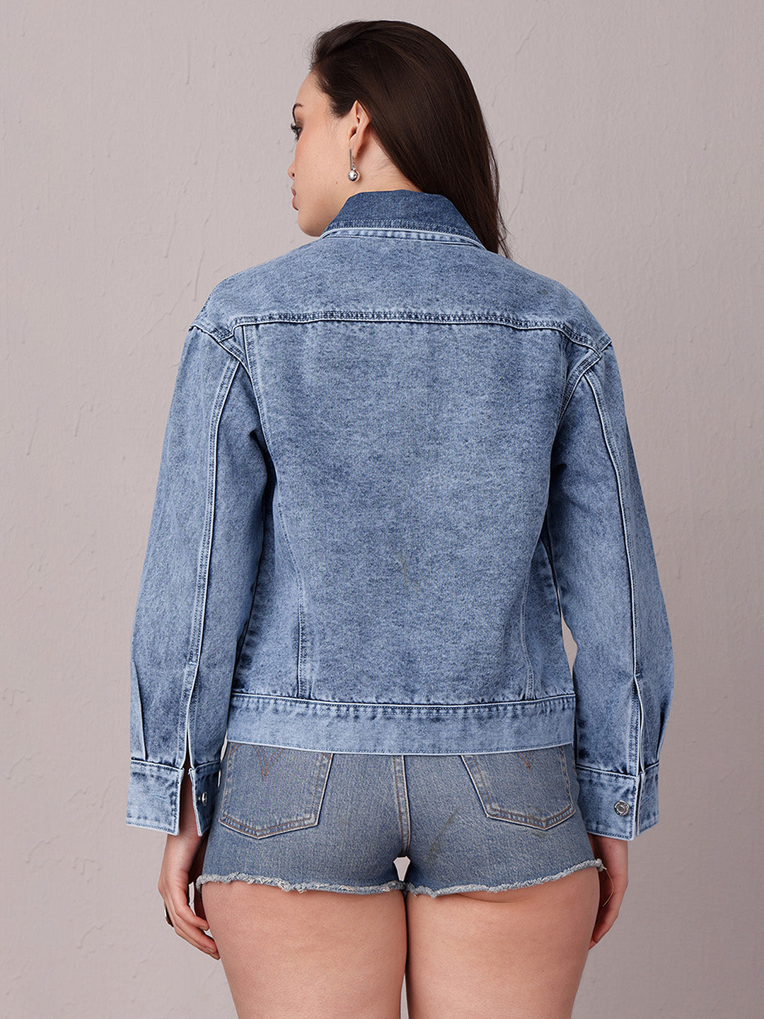 Women's Light Blue Collared Full Sleeve Solid Classic Regular Length Denim Jacket