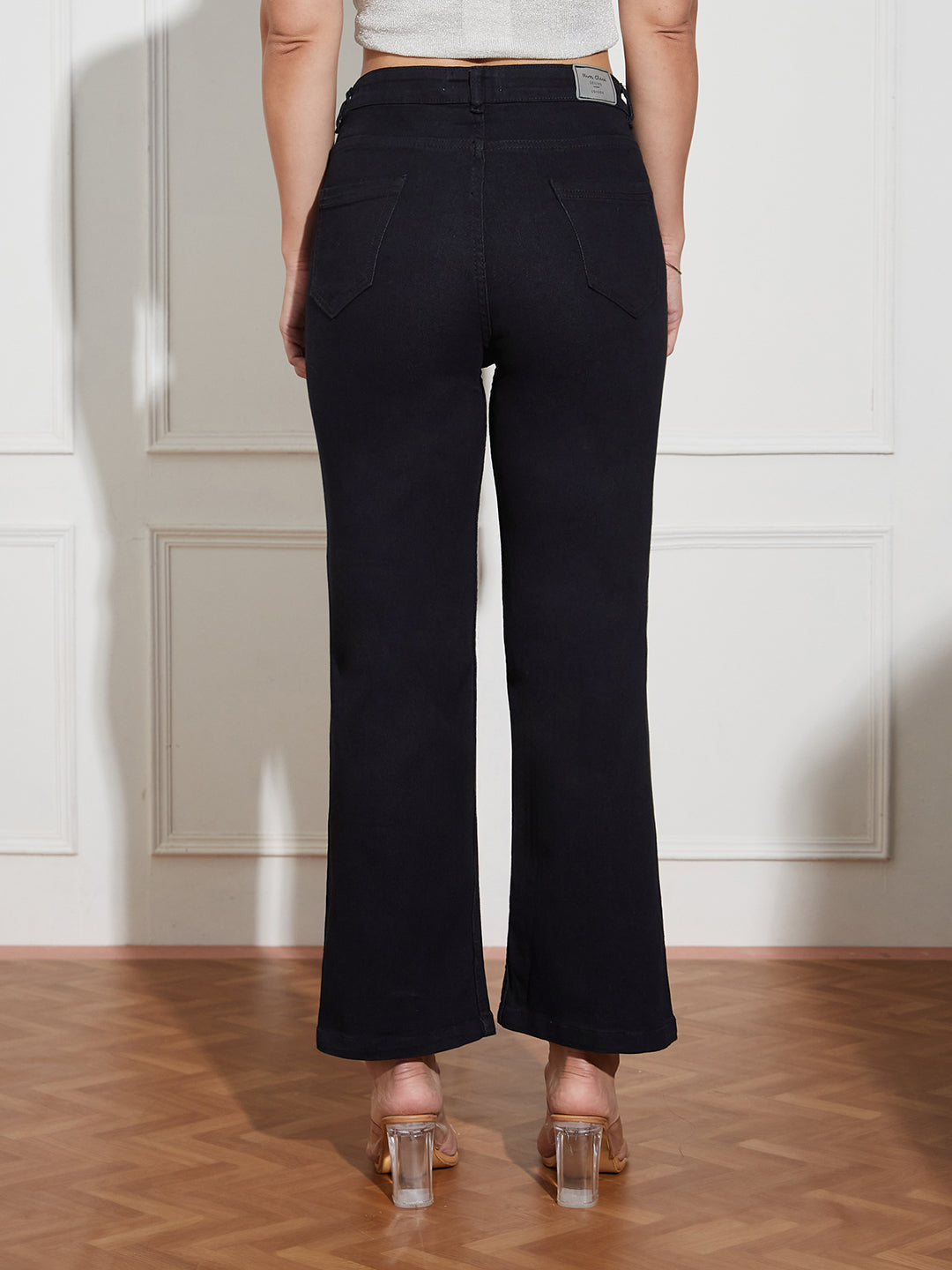 Black Straight-Fit Mid Rise Clean Look Cropped Stretchable Denim Jeans for Women