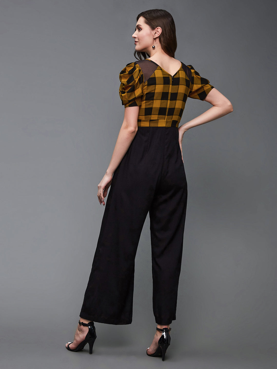 Women's Black & Mustard Round Neck Cowl Sleeve Checkered Wide-leg Viscose-Rayon Regular Length Jumpsuit