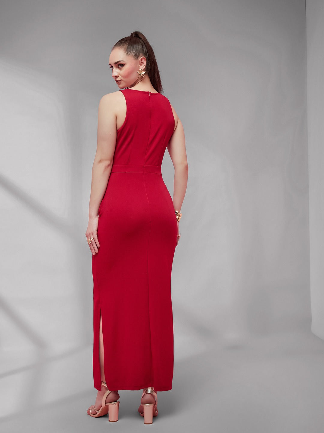 Cherry Red Solid Slim Fit Round Neck Sleeveless Maxi Dress for Women