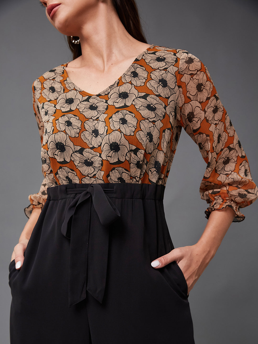 Women's Multicolored-Base-Black V-Neck Bishop Floral Wide-Leg Georgette Regular Length Jumpsuit