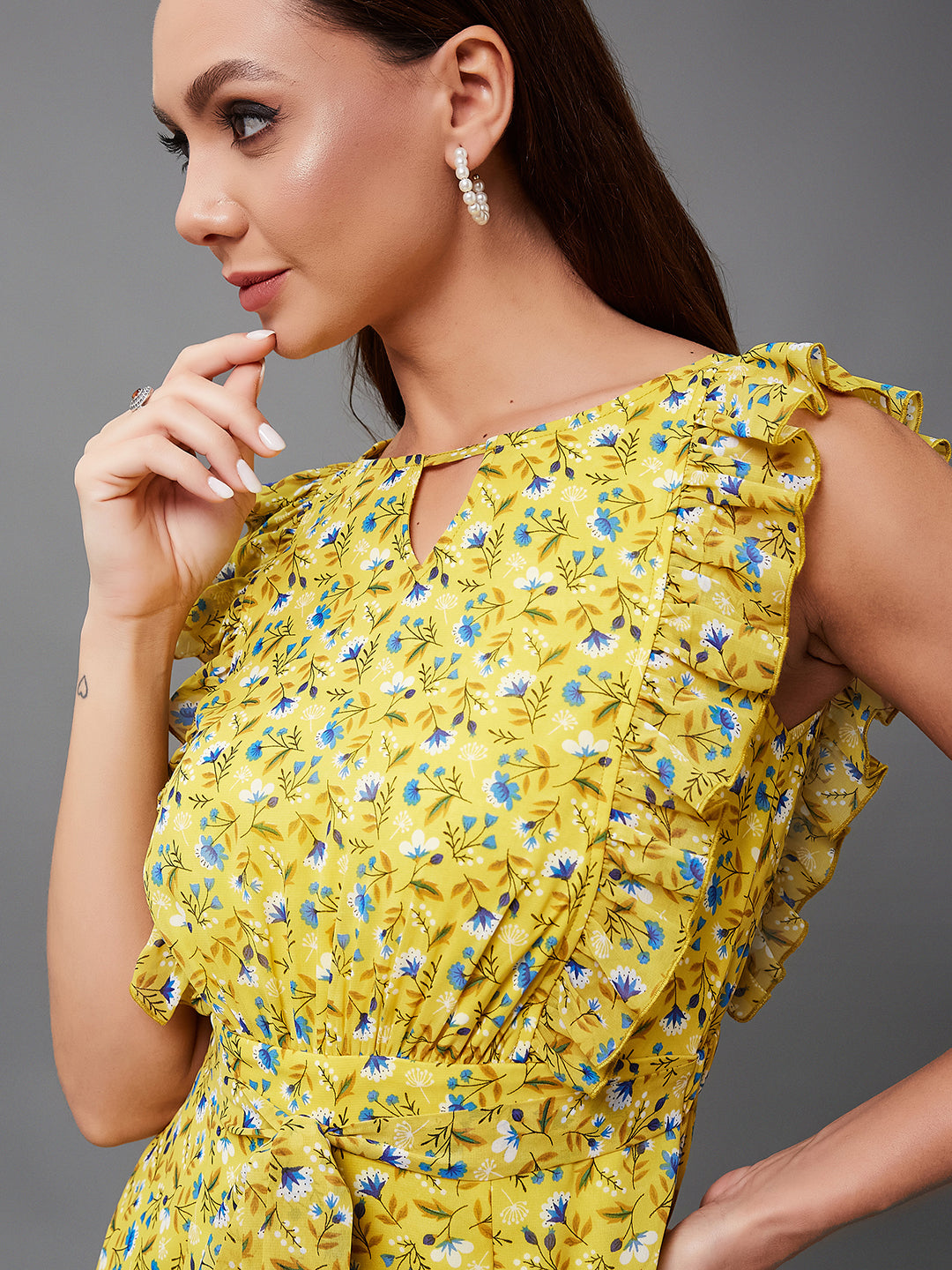 Multicolored-Base-Yellow Round neck Sleeveless Floral Wide-Leg Regular Jumpsuit for Women