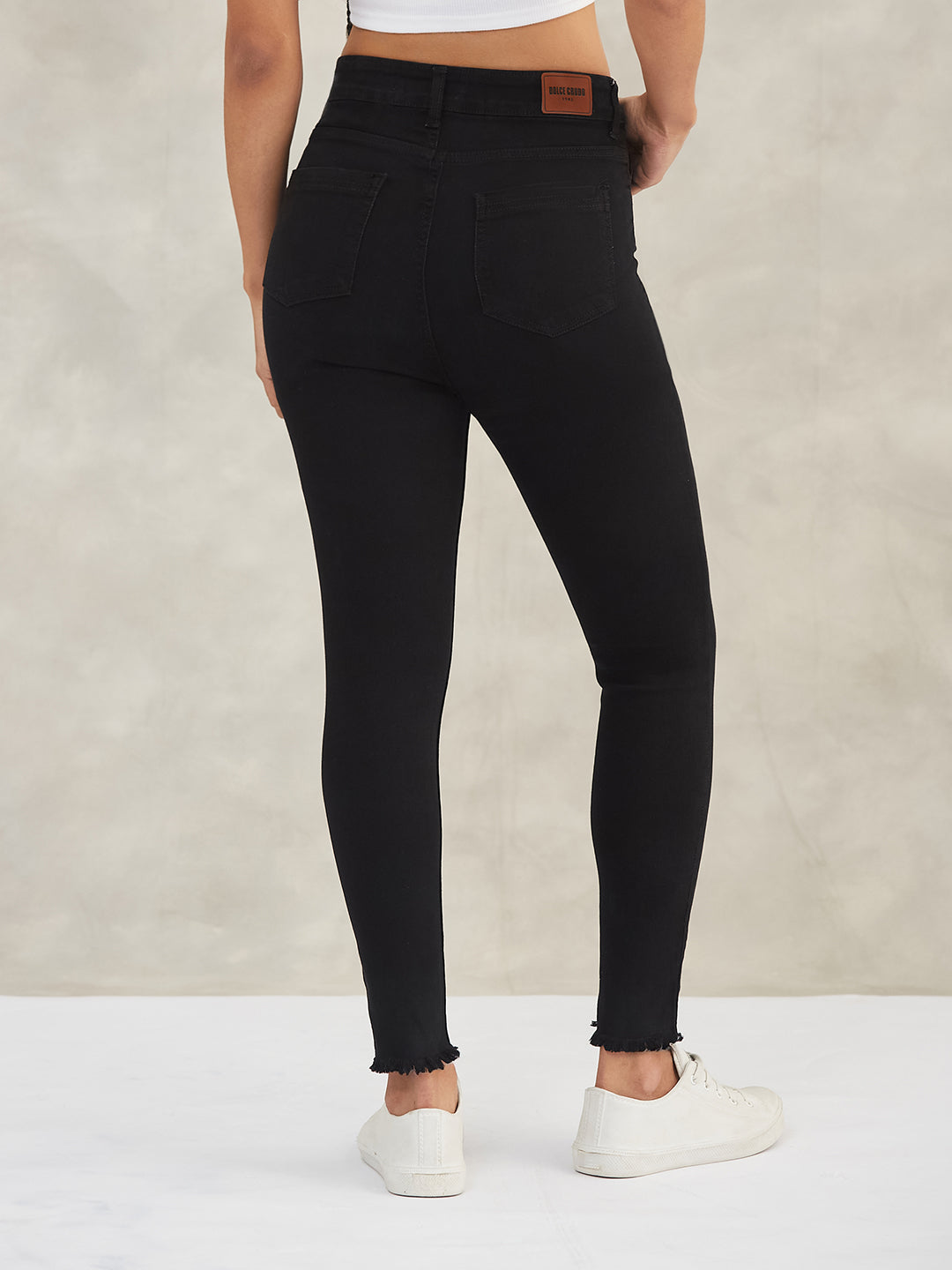 Black Skinny-Fit Fringe-Detailing High-Rise Solid Cropped Stretchable Denim Jeans for Women