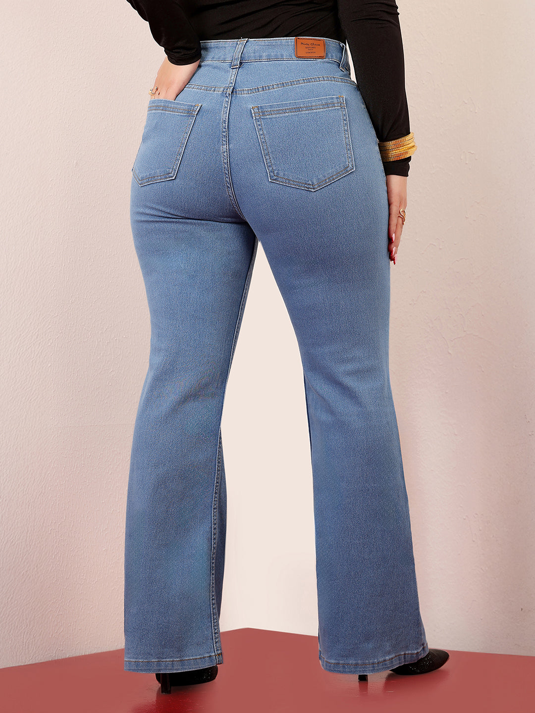 Women's Light Blue Bootcut High-Rise Clean-Look Stretchable Denim Jeans