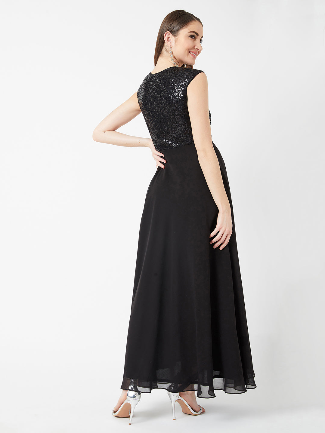 Black dress — Miss Chase India