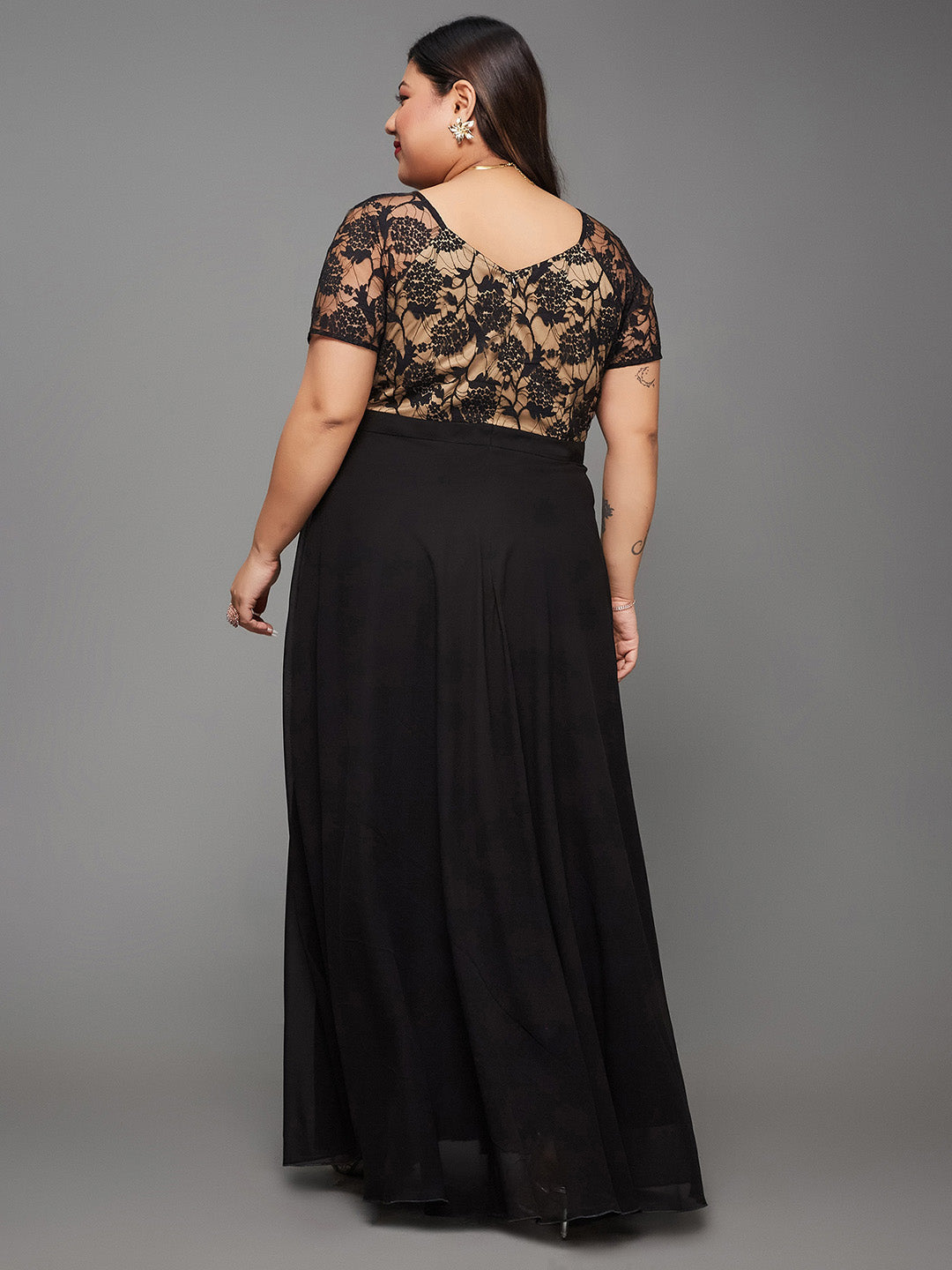 Black Short Sleeves Lace Fit and Flare Maxi Dress for Women