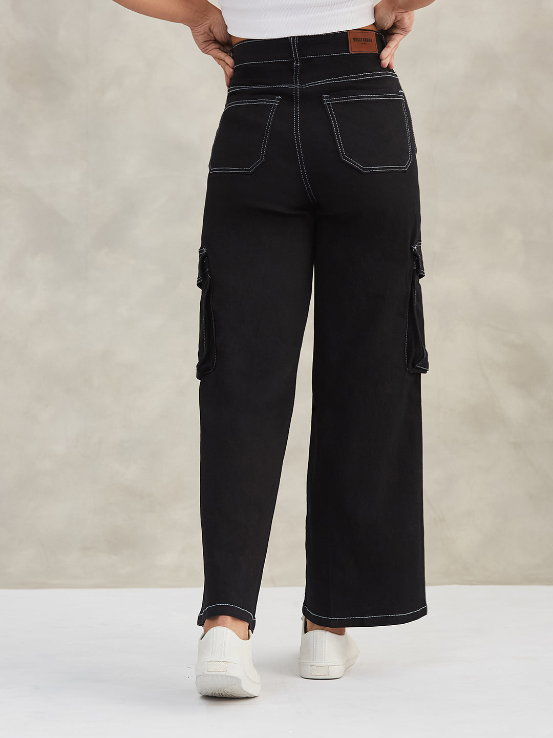 Women's Black Wide-Leg High-Rise Clean-Look Regular-Length Stretchable Patch-Pocketed Denim Jeans