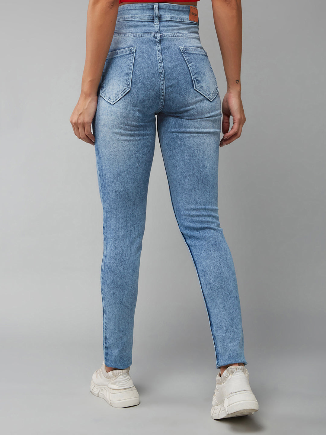 Women's Light Blue Slim-Fit High-Rise Light Wash Stretchable Denim Jeans