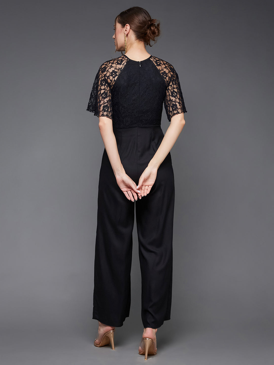 Women's Black Round Neck Flared Sleeve Floral Raglan Jumpsuit