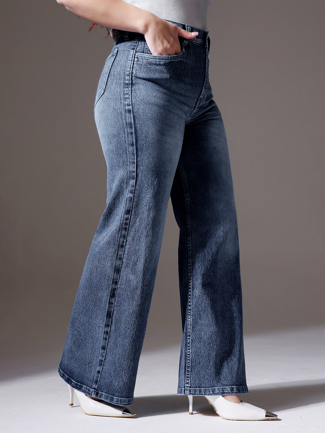 CHASEShape™ Light Blue Wide-Leg High-Rise Clean-Look Regular-Length Stretchable Denim Jeans