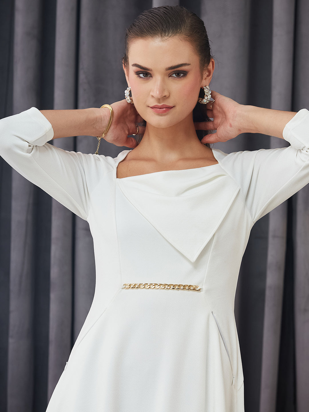 Women's Off White Solid Square Neck Raglan Sleeves Side Pocketed Polyester Fit and Flare Knee-Length Dress