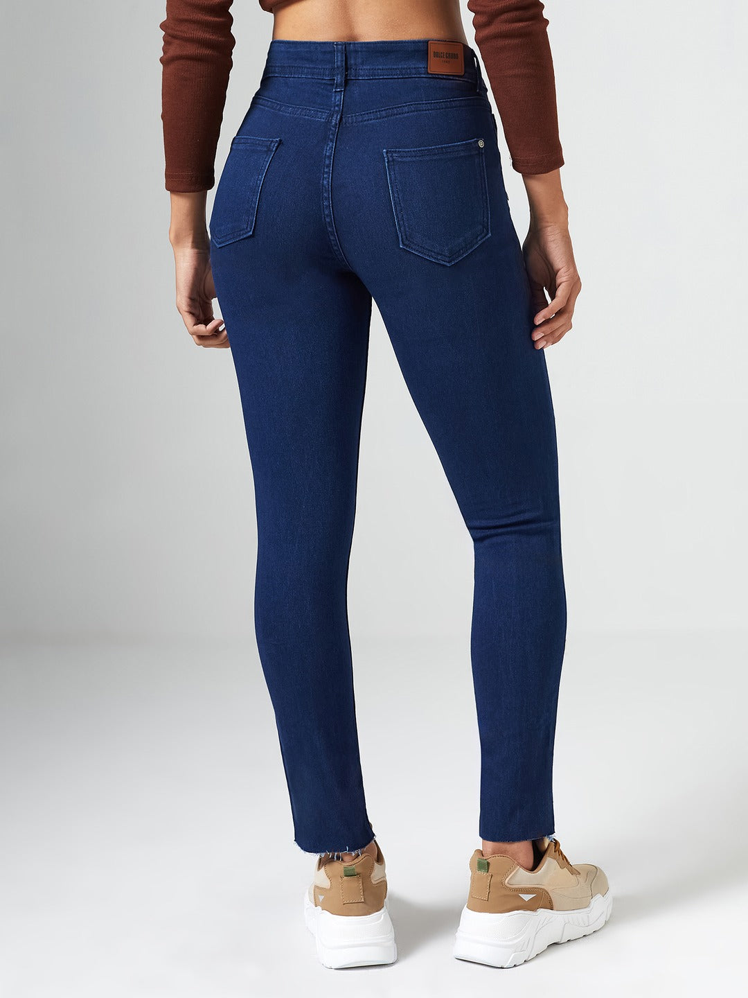 Navy Blue Skinny Fit Mid Rise Cropped Length Eyelet Detailing Denim Stretchable Jeans for Women