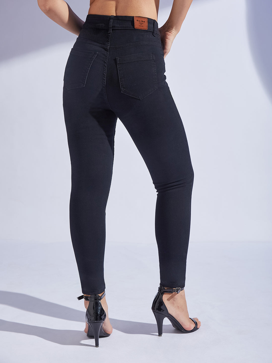 Women's Black Skinny Fit High-Rise Regular Stretchable Denim Jeans