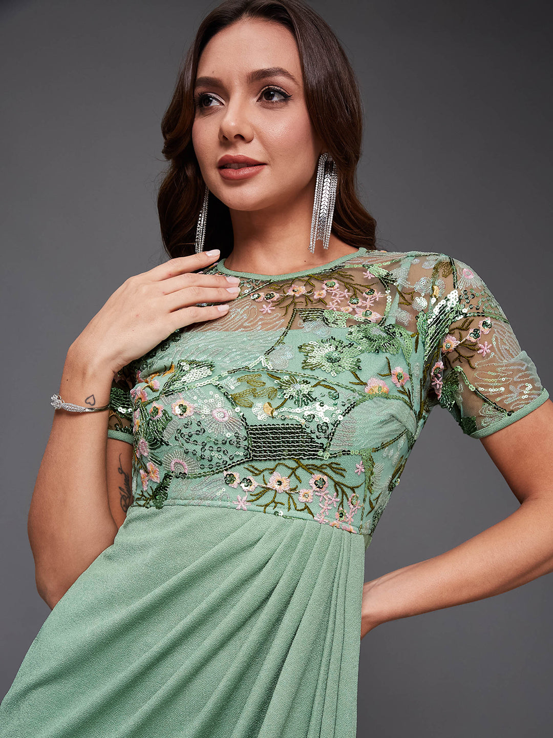 Women's Mint Round-Neck Half-Sleeve Embroidered Draped Polyester Midi Dress