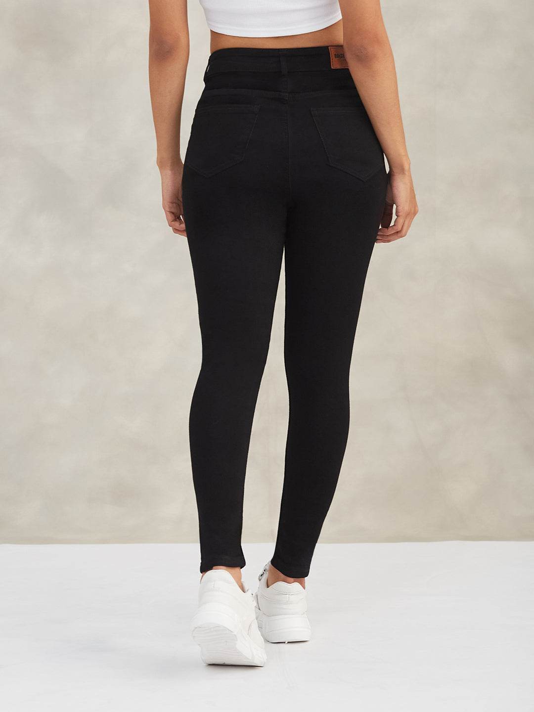 Women's Black Skinny High-Rise Stretchable Denim Jeans