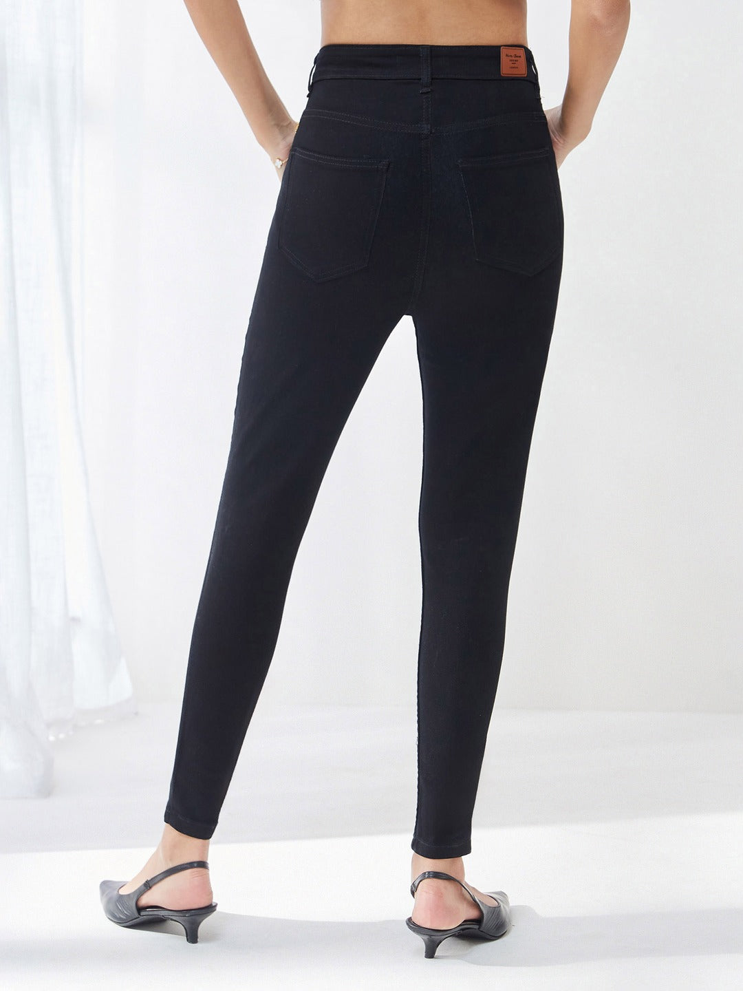 Black OD Skinny High Rise Clean Look Regular Stretchable Denim Jeans for Women