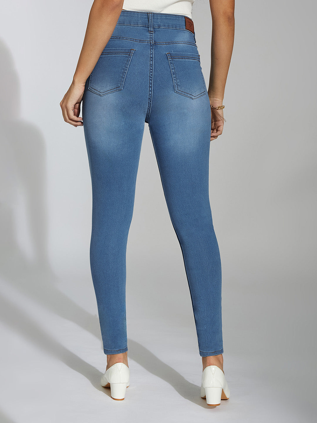 24/7 Comfort Blue Skinny High-Rise Mild Distress Stretchable Denim Jeans