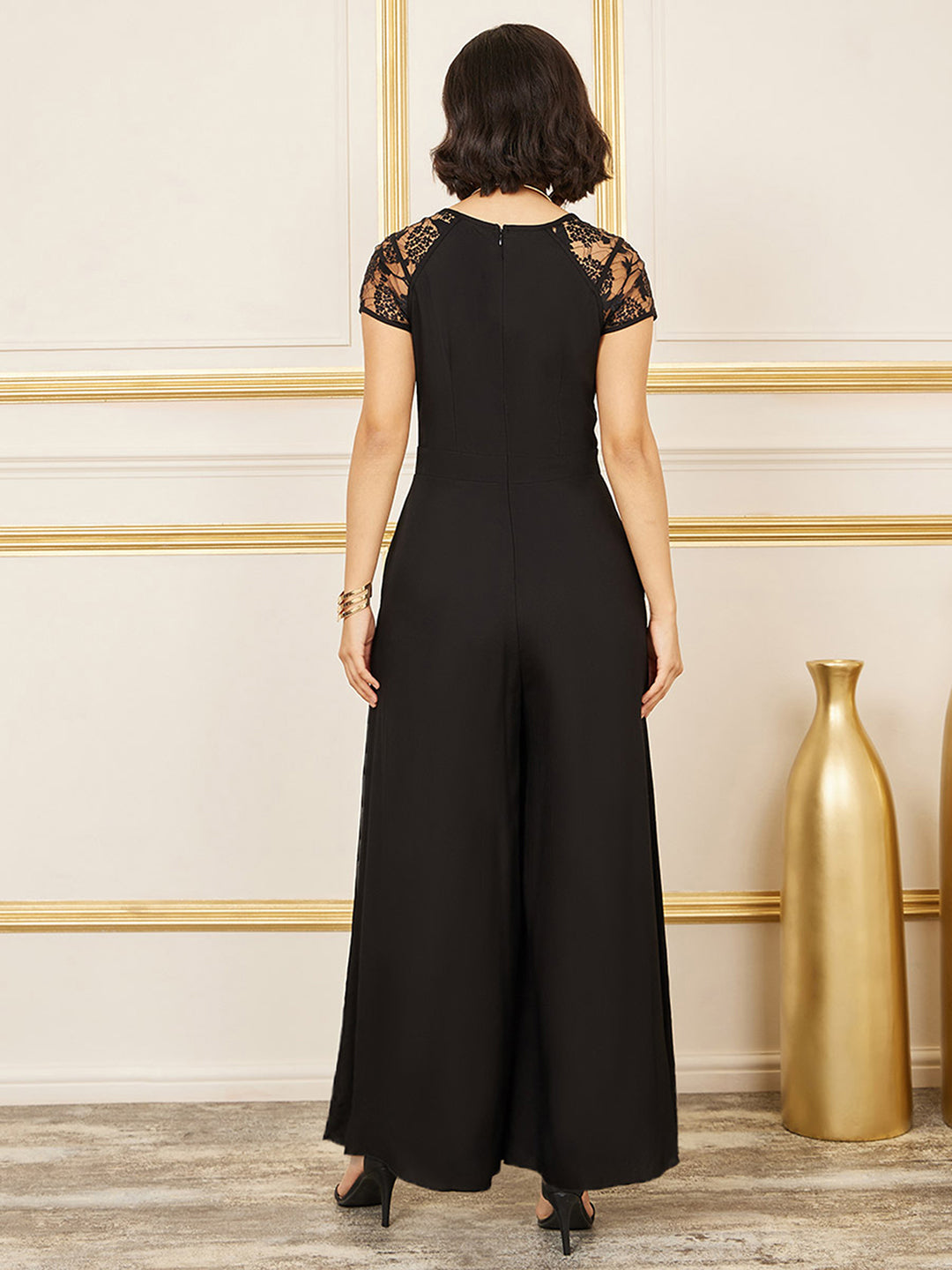 Women's Black Sweetheart Neck Raglan Sleeve Floral Lace Overlaid Viscose-Rayon Jumpsuit