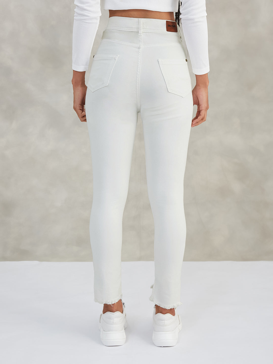 Women's White Skinny High-Rise Side-Slit Raw-Edge-Detailing Cropped Stretchable Denim Jeans
