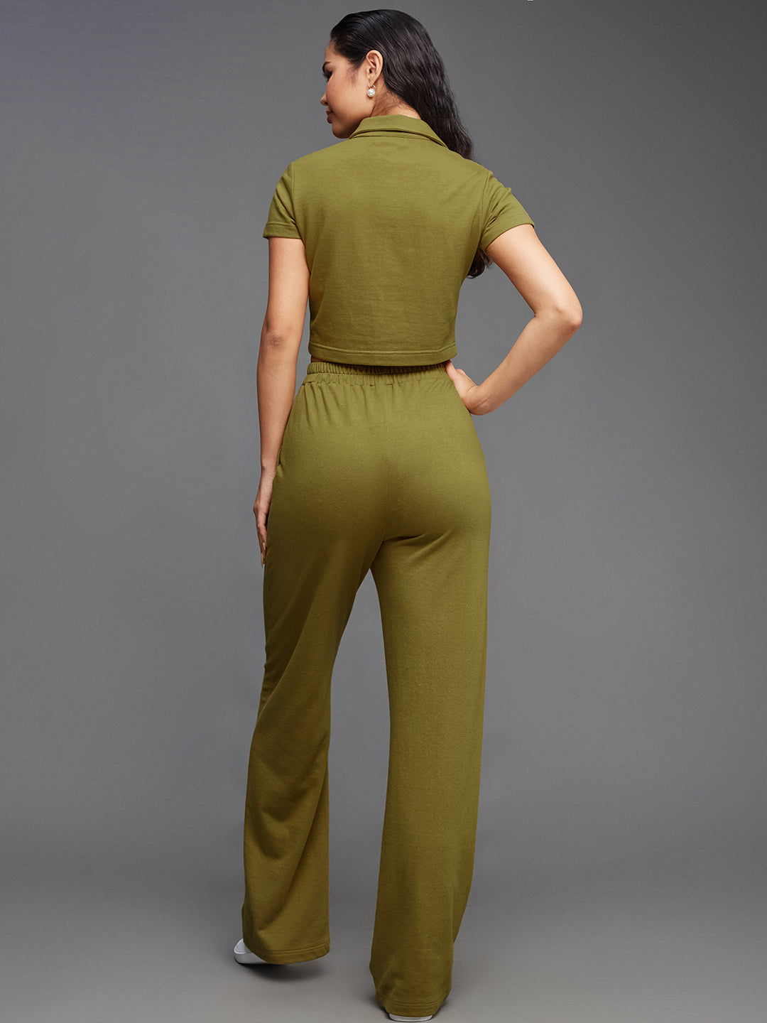 Women's Olive Green Shirt Collar Short Sleeve Solid Regular-Length Cotton Sporty Co-ord Set