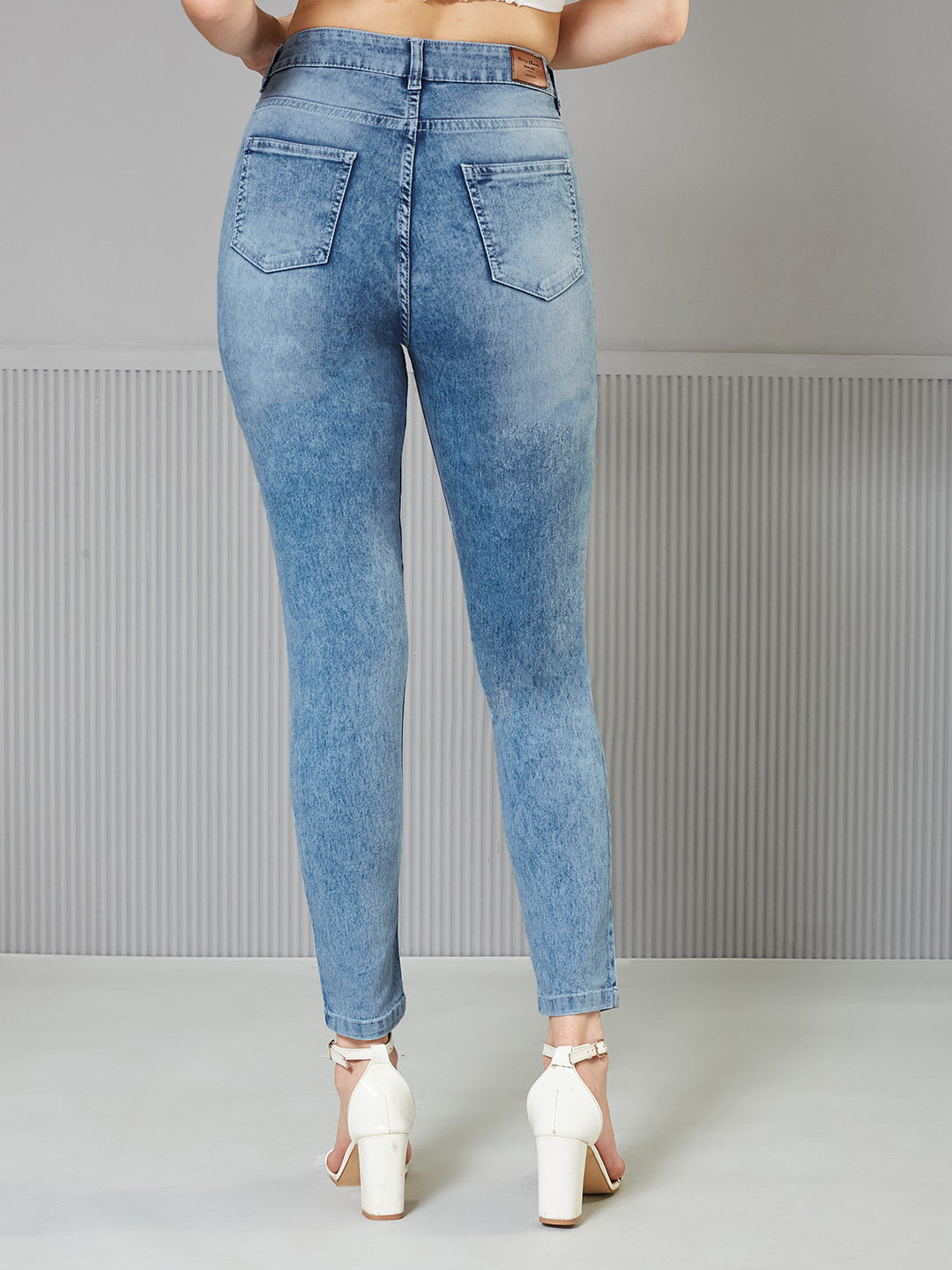 24/7 Comfort Light-Blue Slim Fit High-Rise Light Wash Denim Stretchable Jeans for Women — Miss Chase