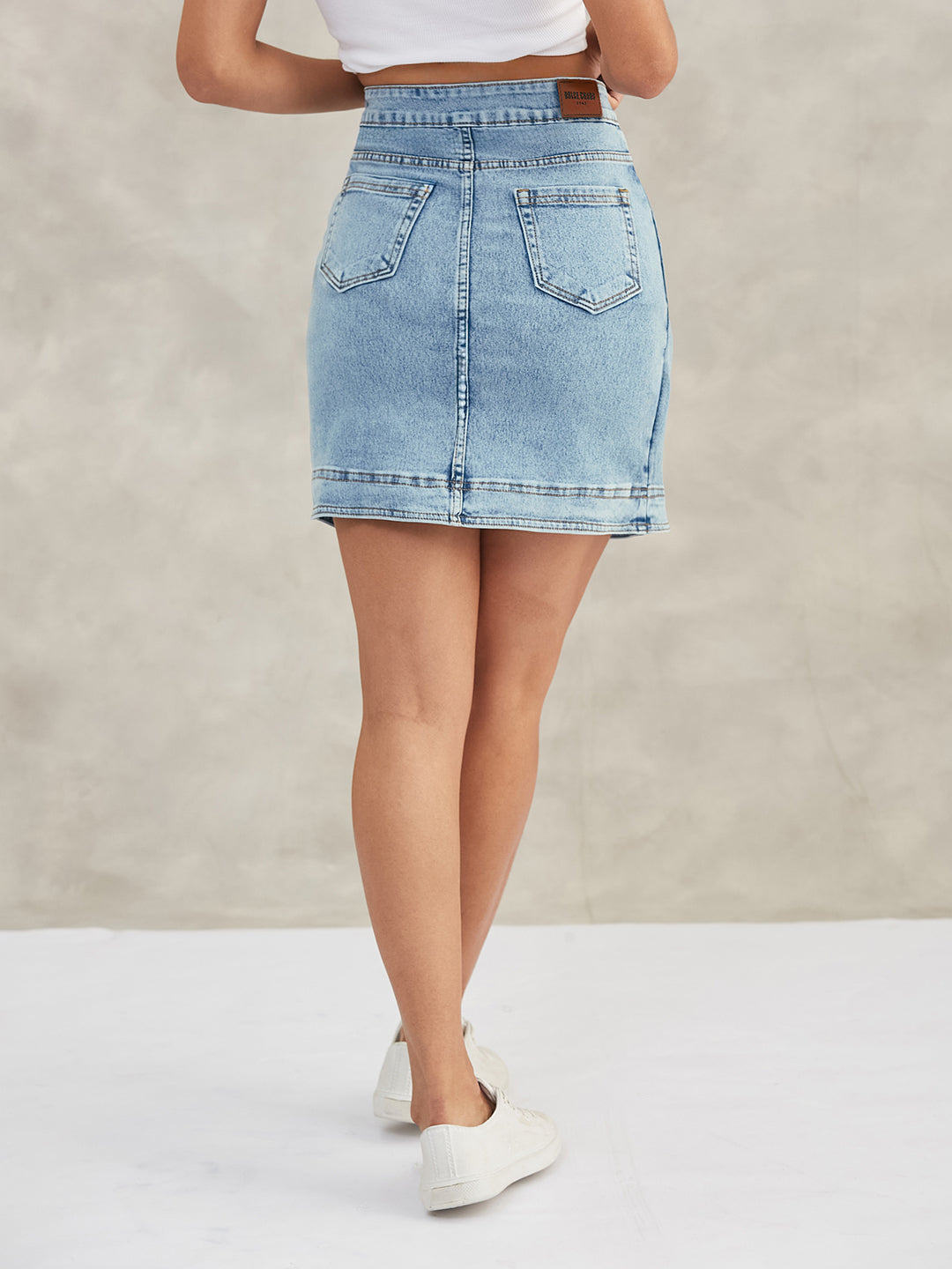 Women's Light Blue High-Rise Above-Knee Stretchable Denim Skirt