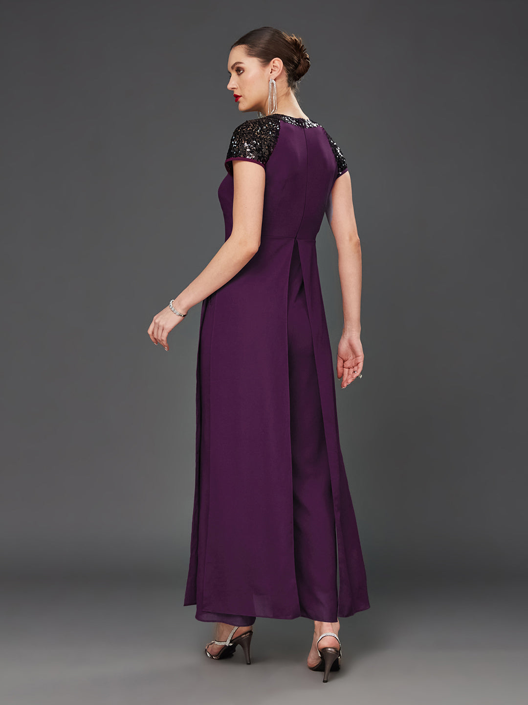 Women's Purple Solid Round-Neck Raglan-Short Sleeves Sequin Panel Layered Embellished Polyester Jumpsuit