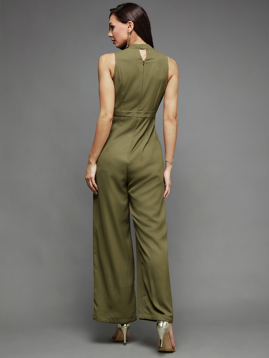 Women's Olive Solid Keyhole Neck Sleeveless Side Pocketed Crepe Wrap Regular-Length Jumpsuit