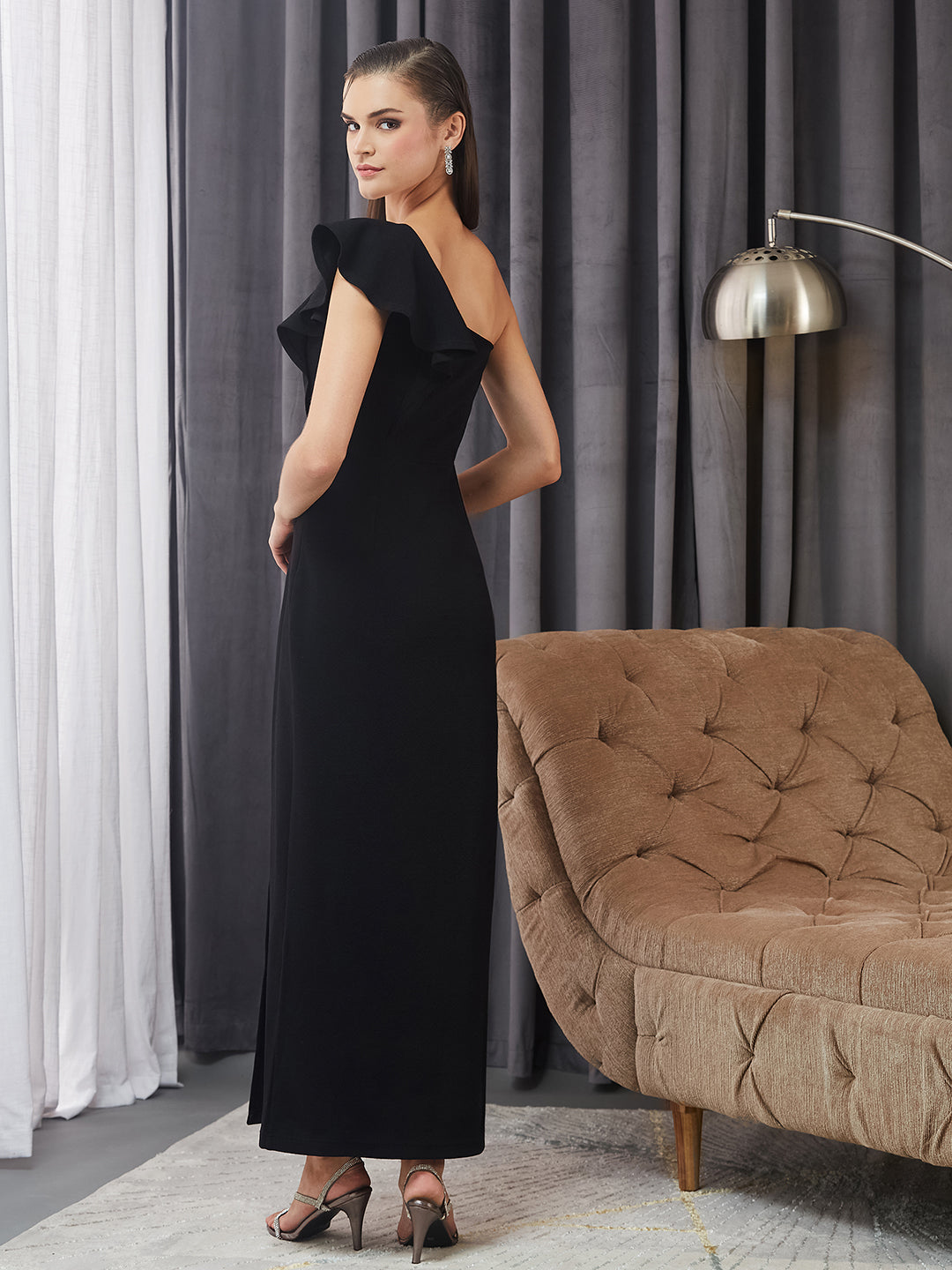 Women's Black Solid One Shoulder Sleeveless Ruffled Maxi Dress