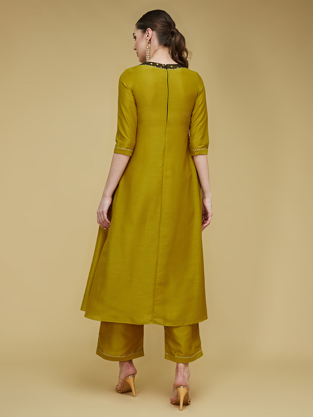 Women's Mustard Round Neck 3/4 Sleeve Self-Designed Pleated Regular-Length Polyester Kurta Set