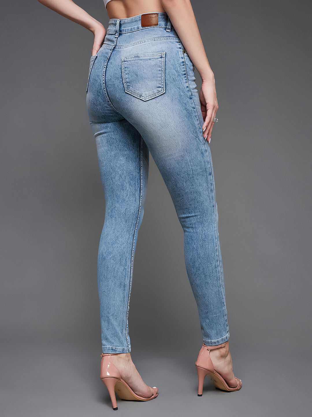 Women's Light Blue Slim Fit High Rise Regular Length Light Wash Denim Stretchable Jeans