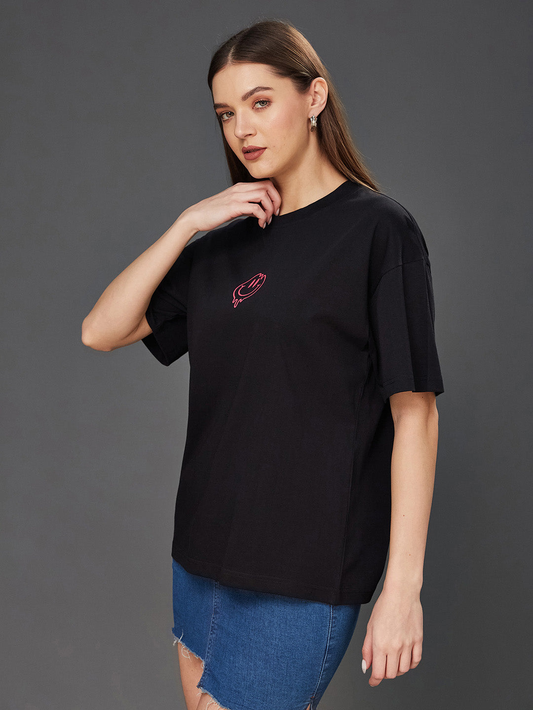 Women's Black Round Neck Half-Sleeve Conversational-Printed Regular-Length Oversized Cotton T-Shirt