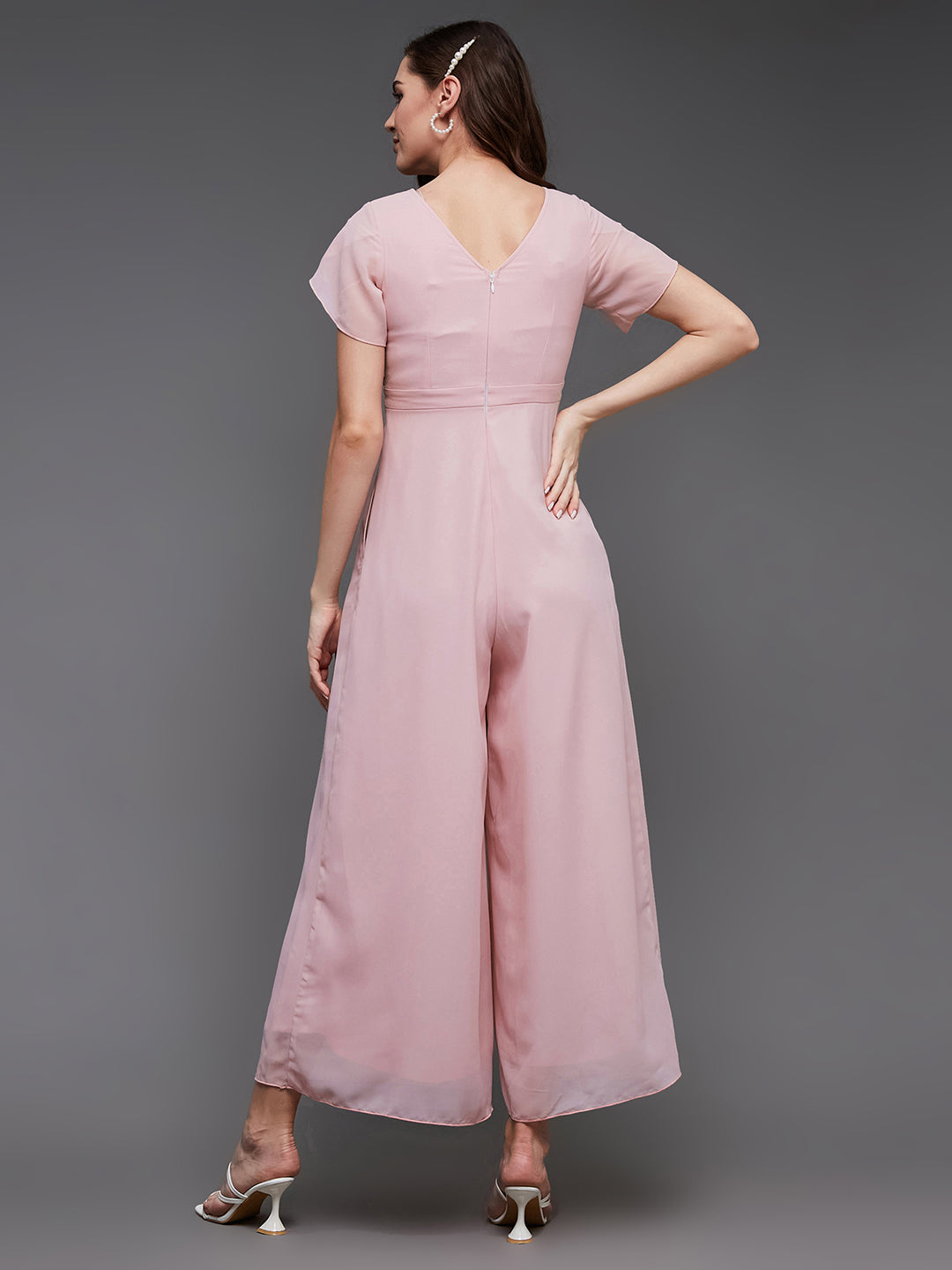 Women's Dusty Pink Round Neck Tulip Sleeve Embroidered Pleated Regular Jumpsuit
