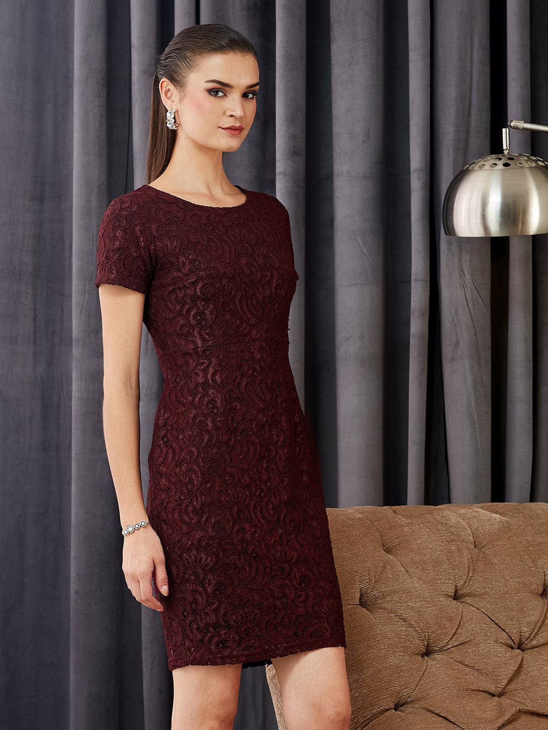 Wine Round Neck Half Sleeve Self Design Bodycon Knee-Long Lace Dress for Women