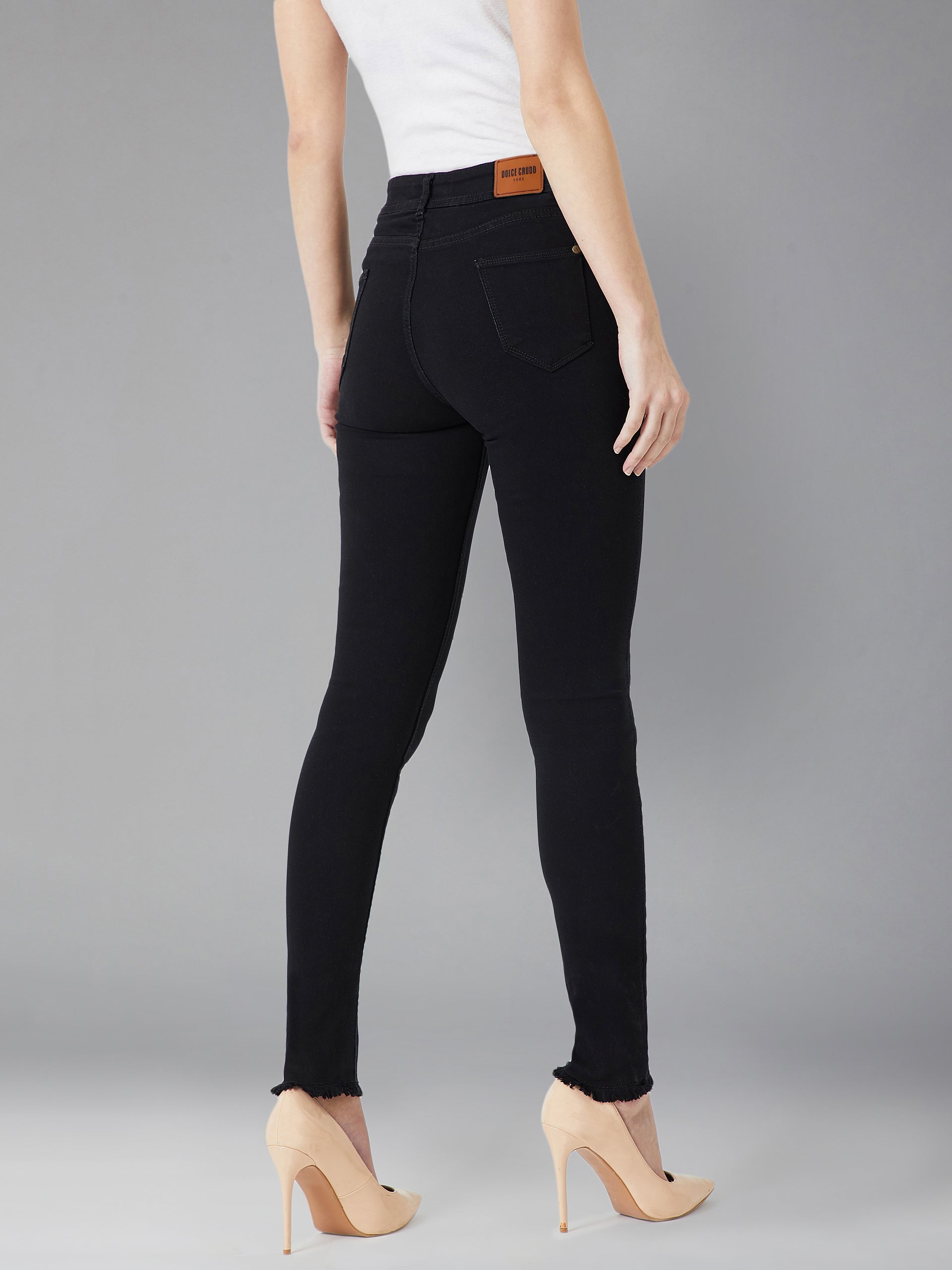 Women's Black Slim-Fit High-Rise Stretchable Denim Jeans